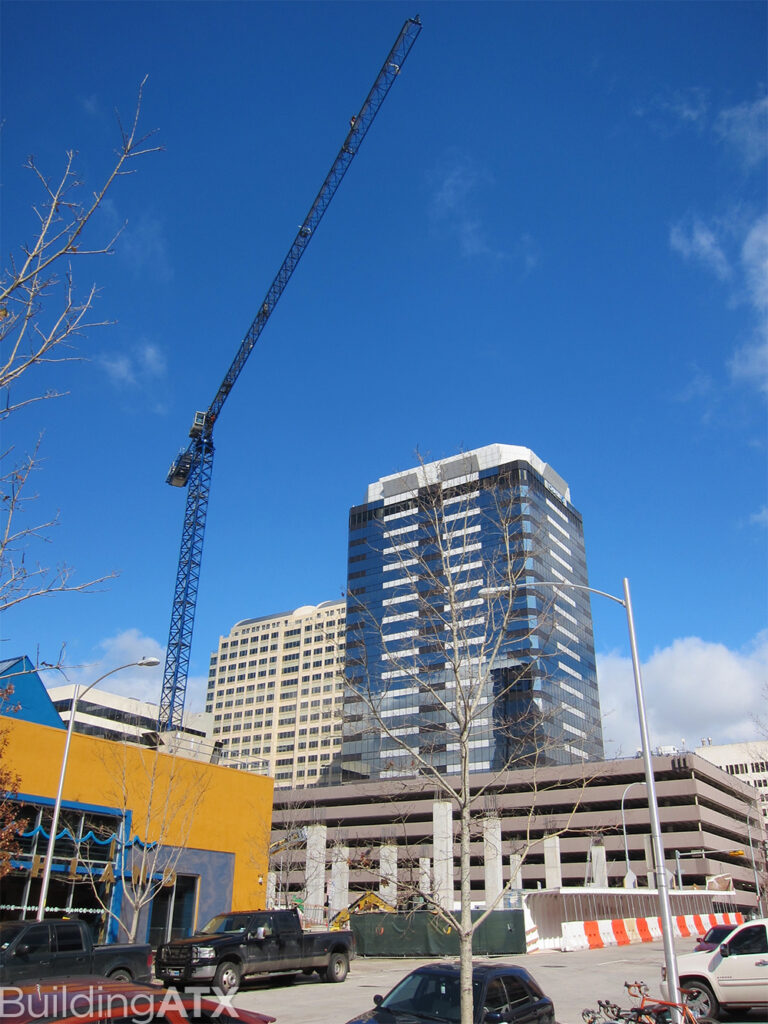 5th Colorado Austin downtown construction crane